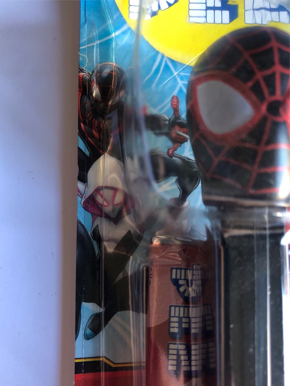 Miles Morales - Spiderman pez collectible - Main Image 3