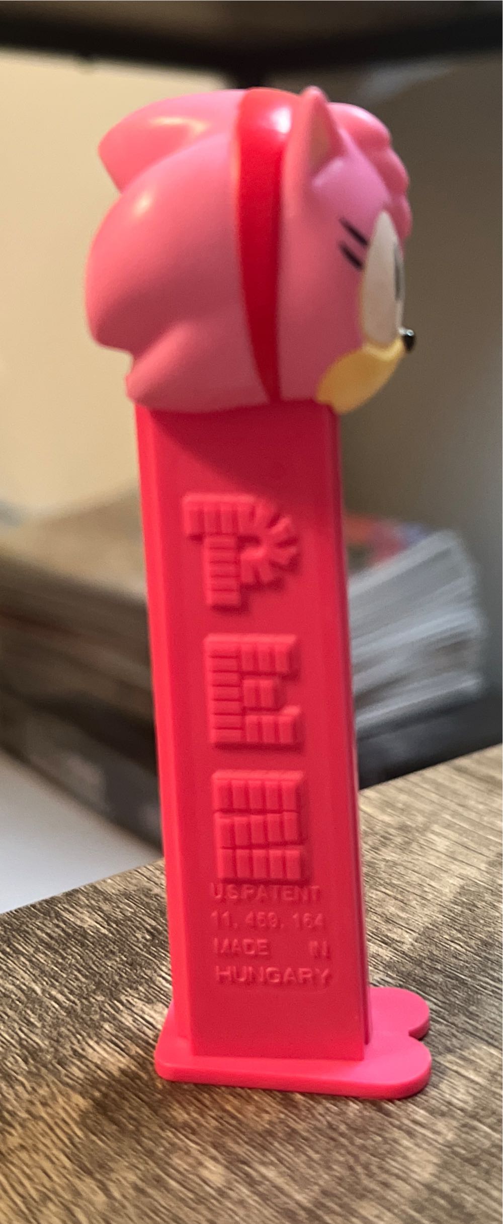 Amy - Sonic The Hedgehog pez collectible - Main Image 2