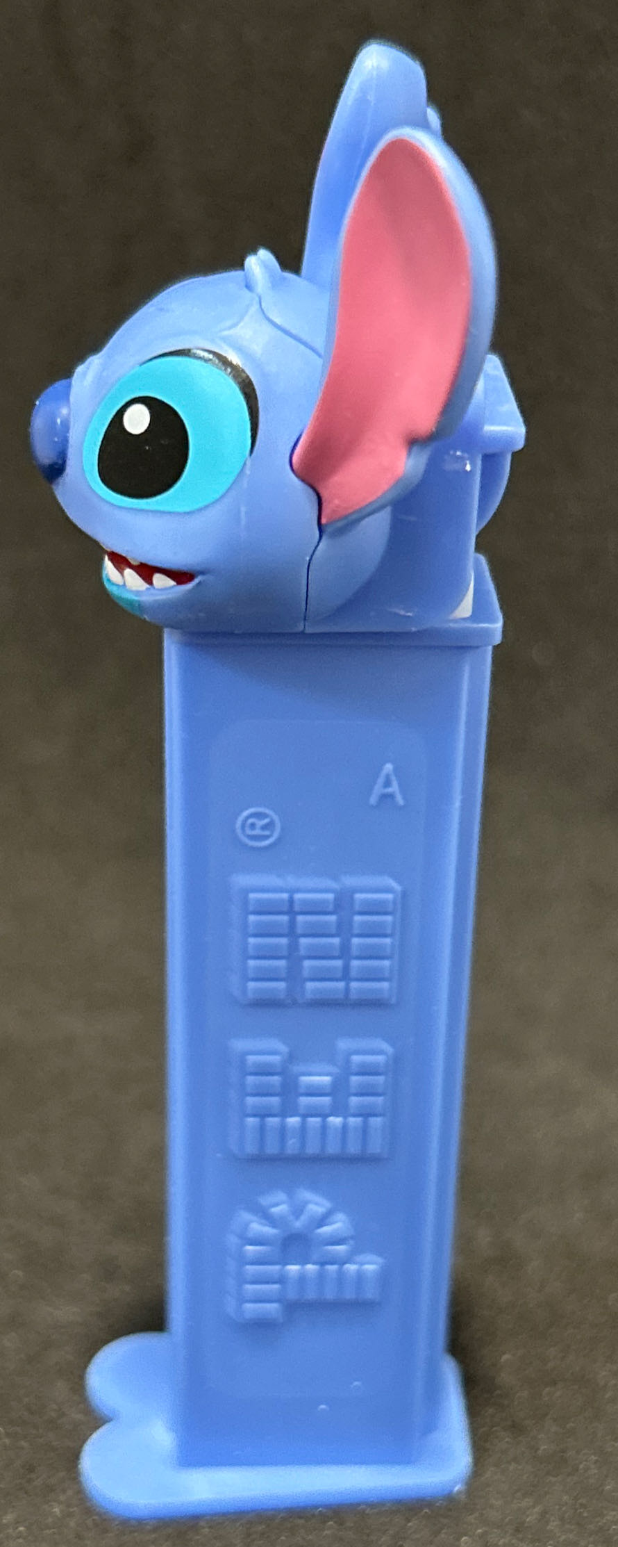 Disney - Stitch - Disney - Lilo and Stitch pez collectible [Barcode 073621092068] - Main Image 3