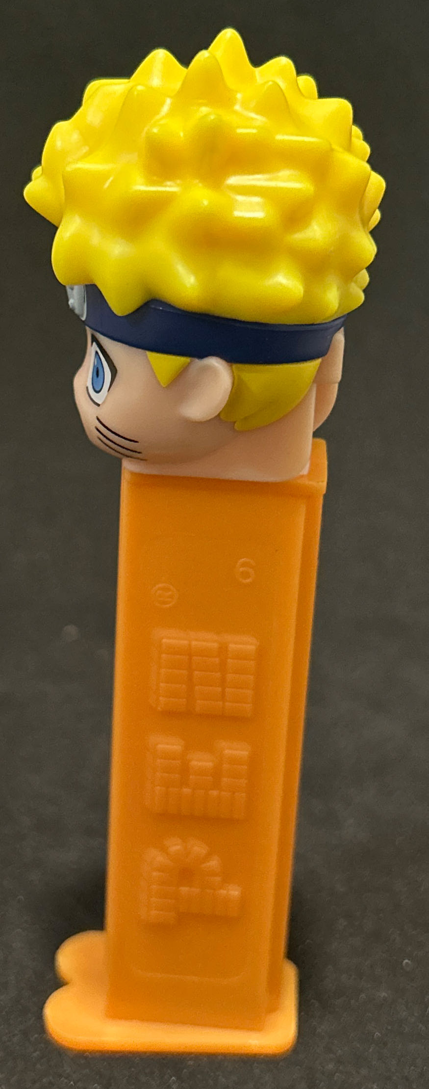 Naruto - Naruto - Books & Comics pez collectible - Main Image 3
