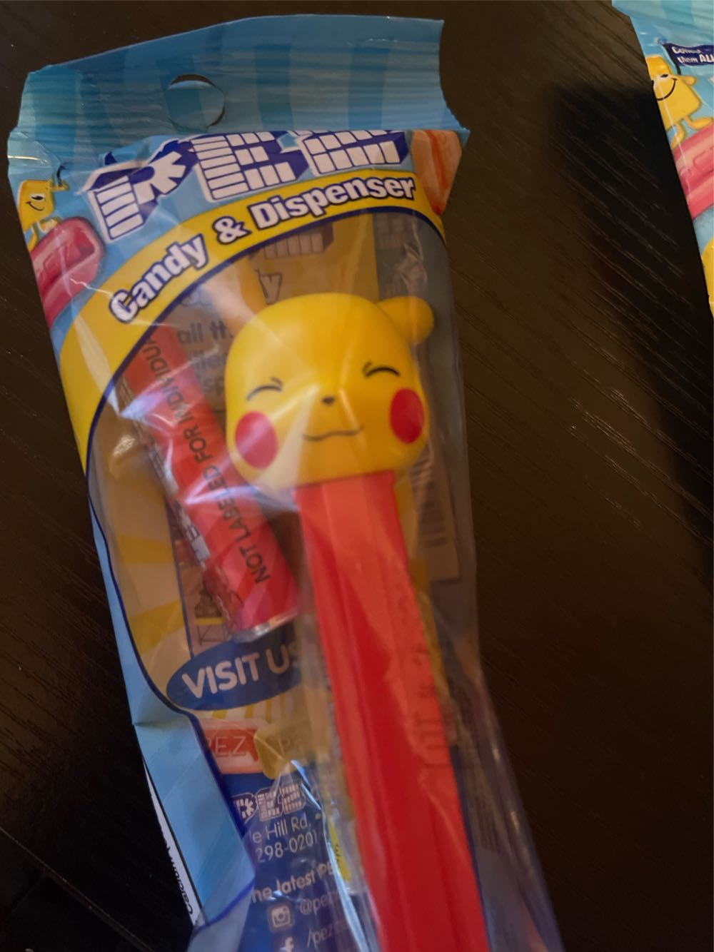 Pokemon - Pikachu - Happy - Pokemon pez collectible [Barcode 073621090026] - Main Image 2