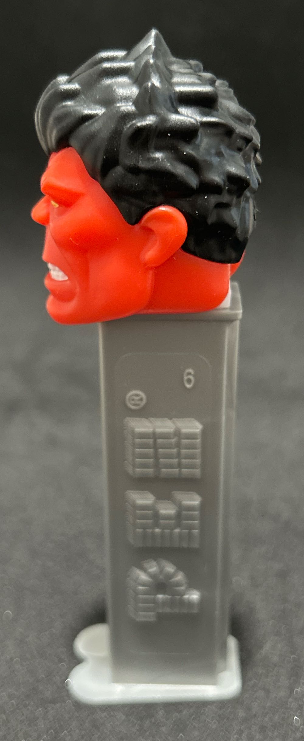 Marvel - Red Hulk - Comics pez collectible [Barcode 073621091122] - Main Image 2