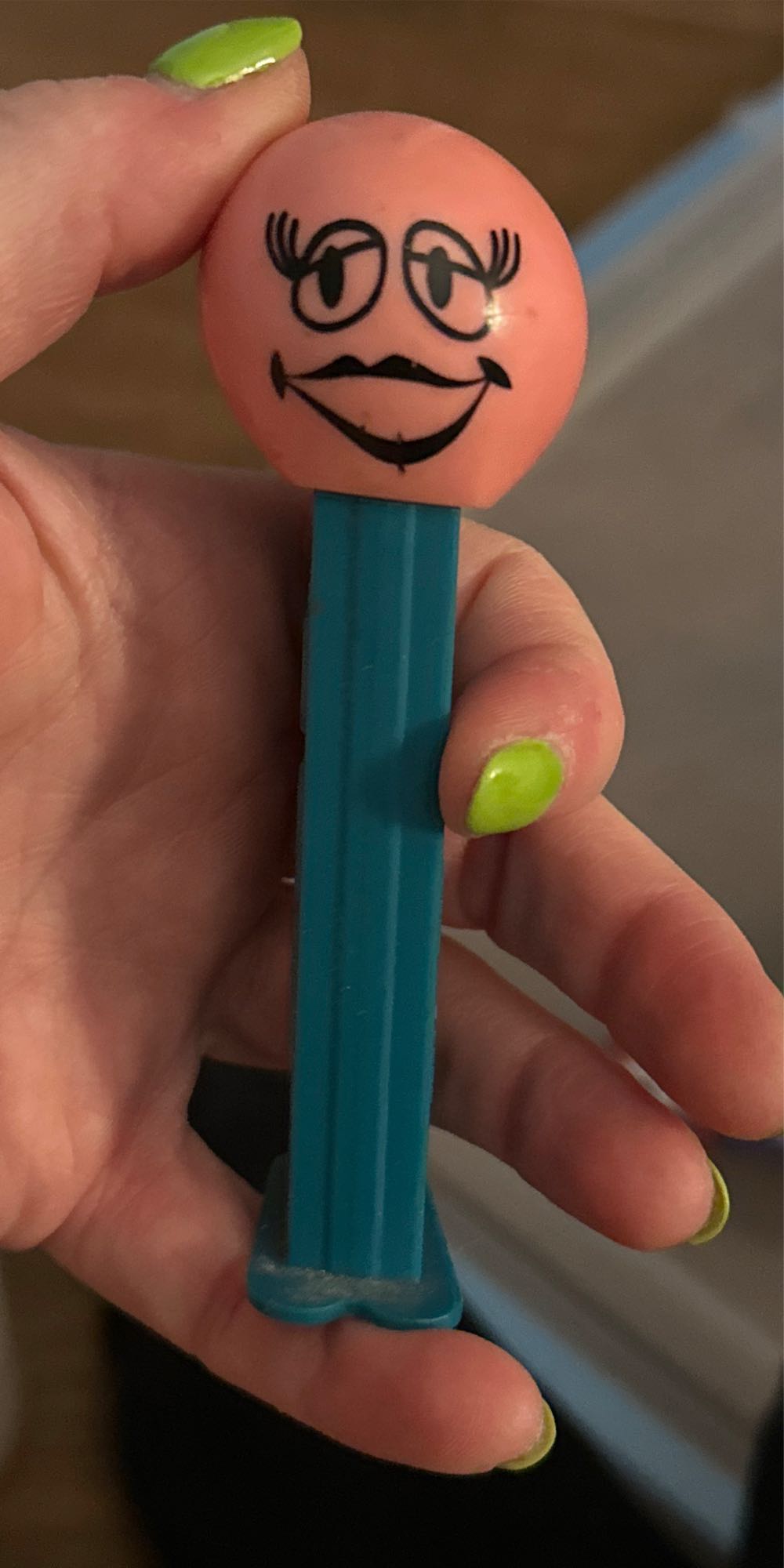 Looney Tunes-Daffy Duck A Separate Beak