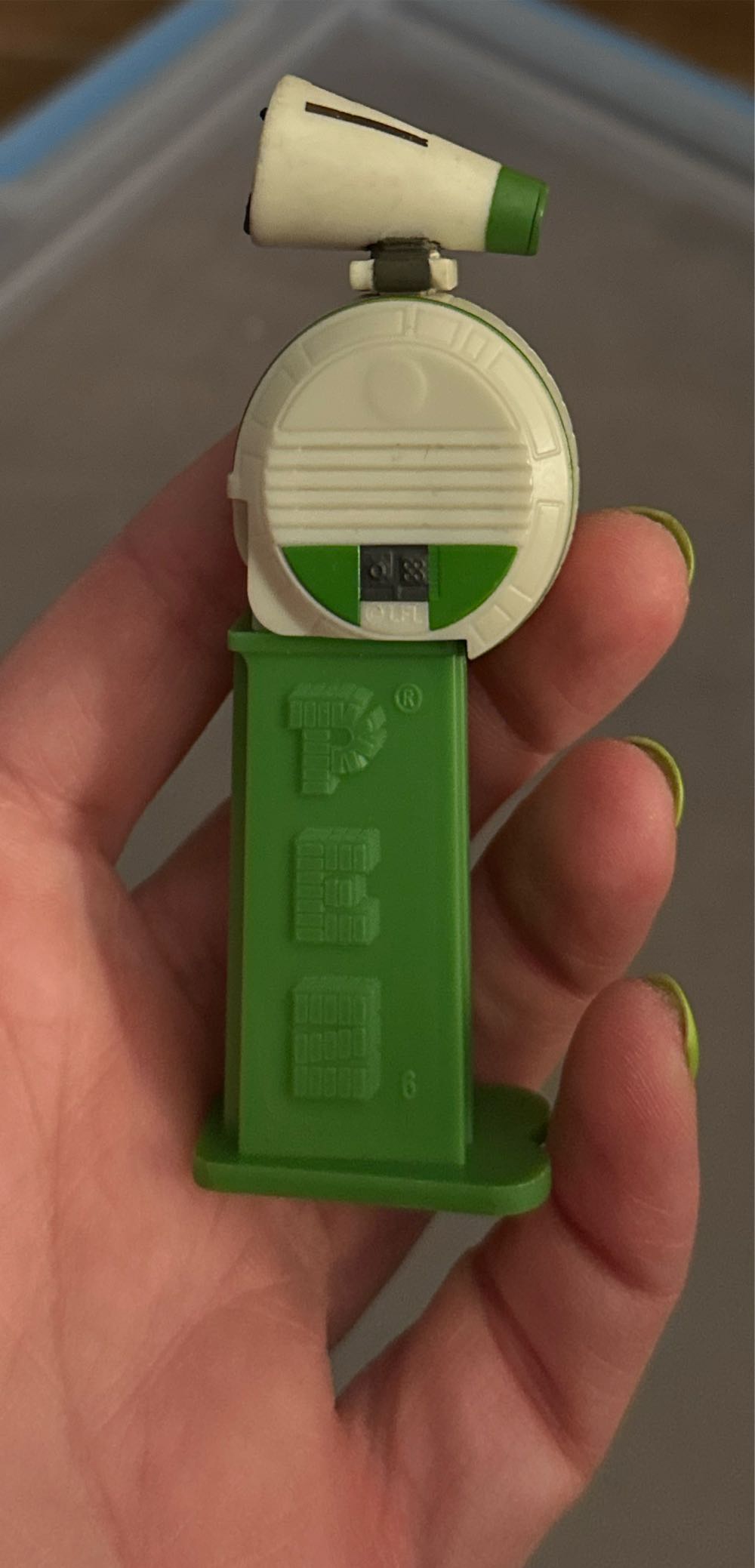 Steve Glew Donna Bear - Glow Green