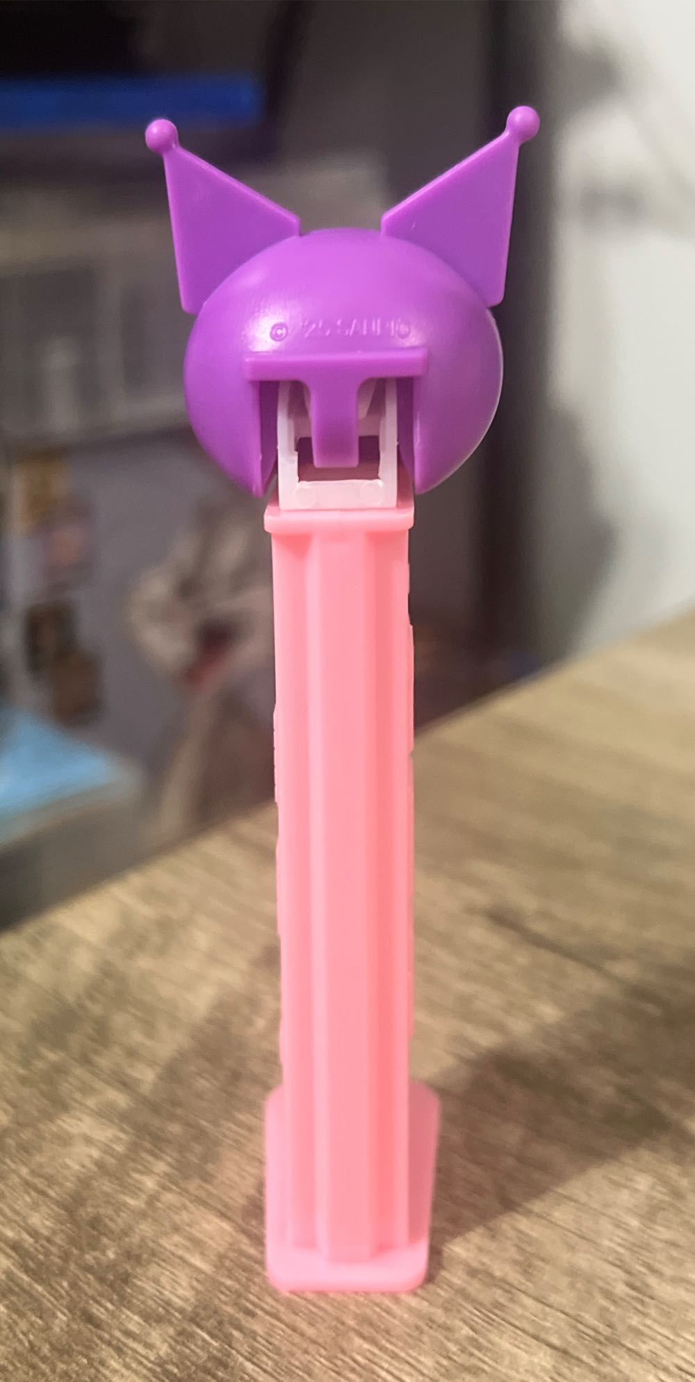 Kuromi - Hello Kitty pez collectible - Main Image 3