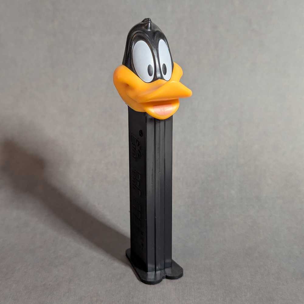 Looney Tunes - Daffy Duck E - Movies & TV - Warner Bros. pez collectible - Main Image 2