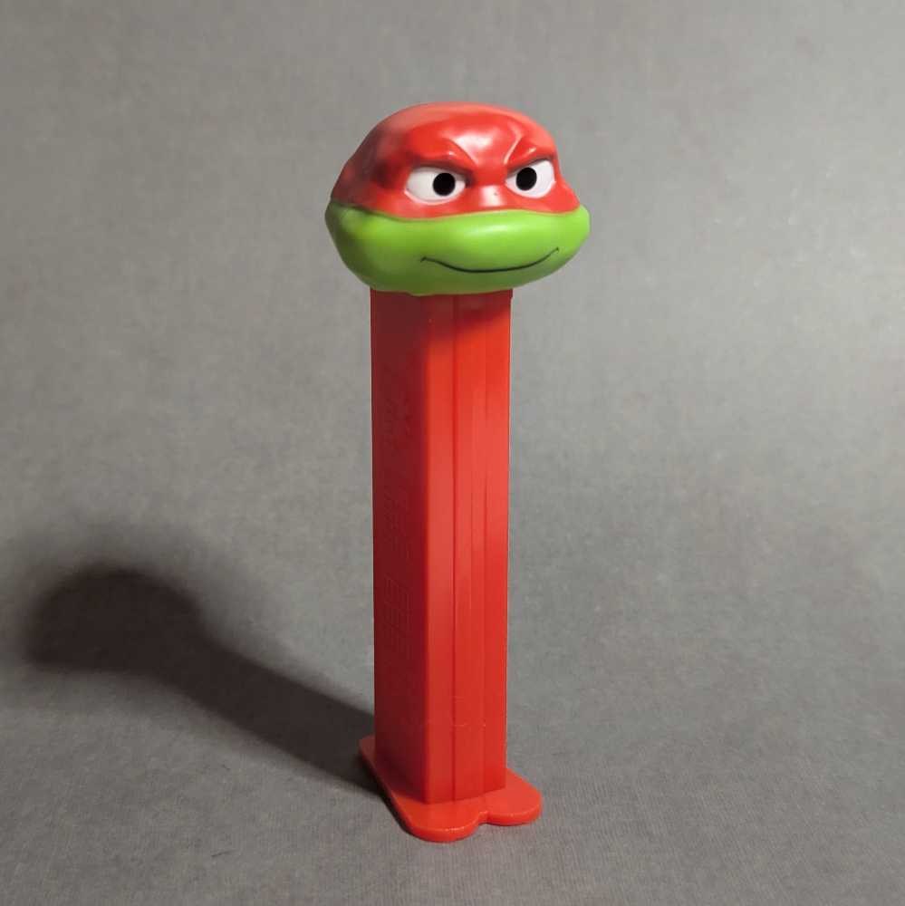 Teenage Mutant Ninja Turtles - Raphael - Teenage Mutant Ninja Turtle pez collectible - Main Image 2