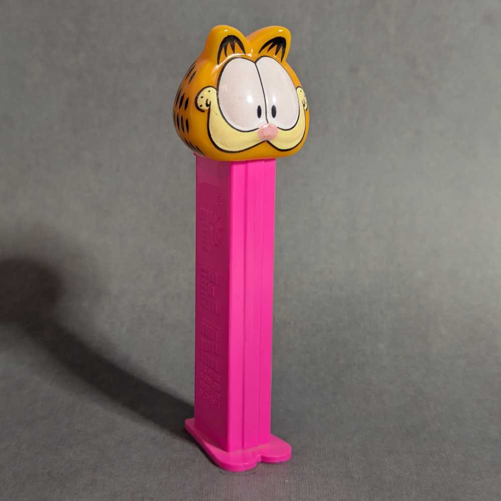 Garfield 2 - Garfield B - Books & Comics pez collectible - Main Image 2
