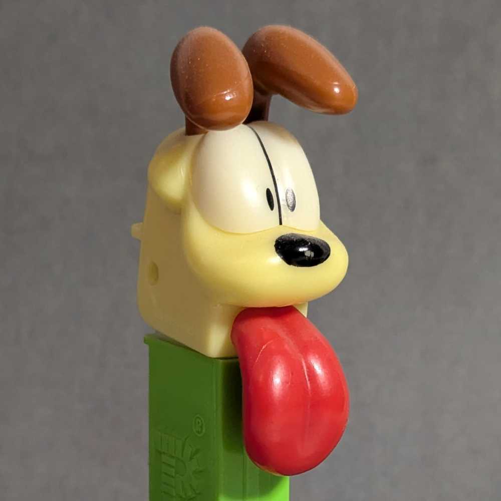 Barbie Year Hallmark Special Edition 12 Inch Doll Holiday Memories Barbie With Red Satin Dress Flocked Coat With ”faux Fur” Collar And Sleeves Hat Earrings Handring And Boots