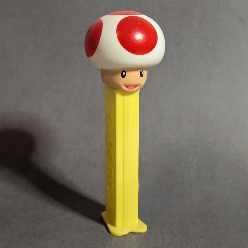 Super Mario - Toad A - Games & Toys - Nintendo pez collectible - Main Image 2