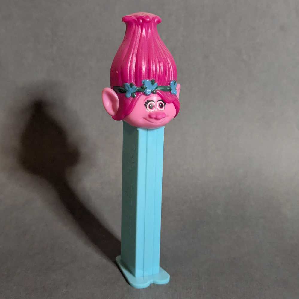Trolls - Poppy A - Movies & TV - DreamWorks pez collectible - Main Image 2