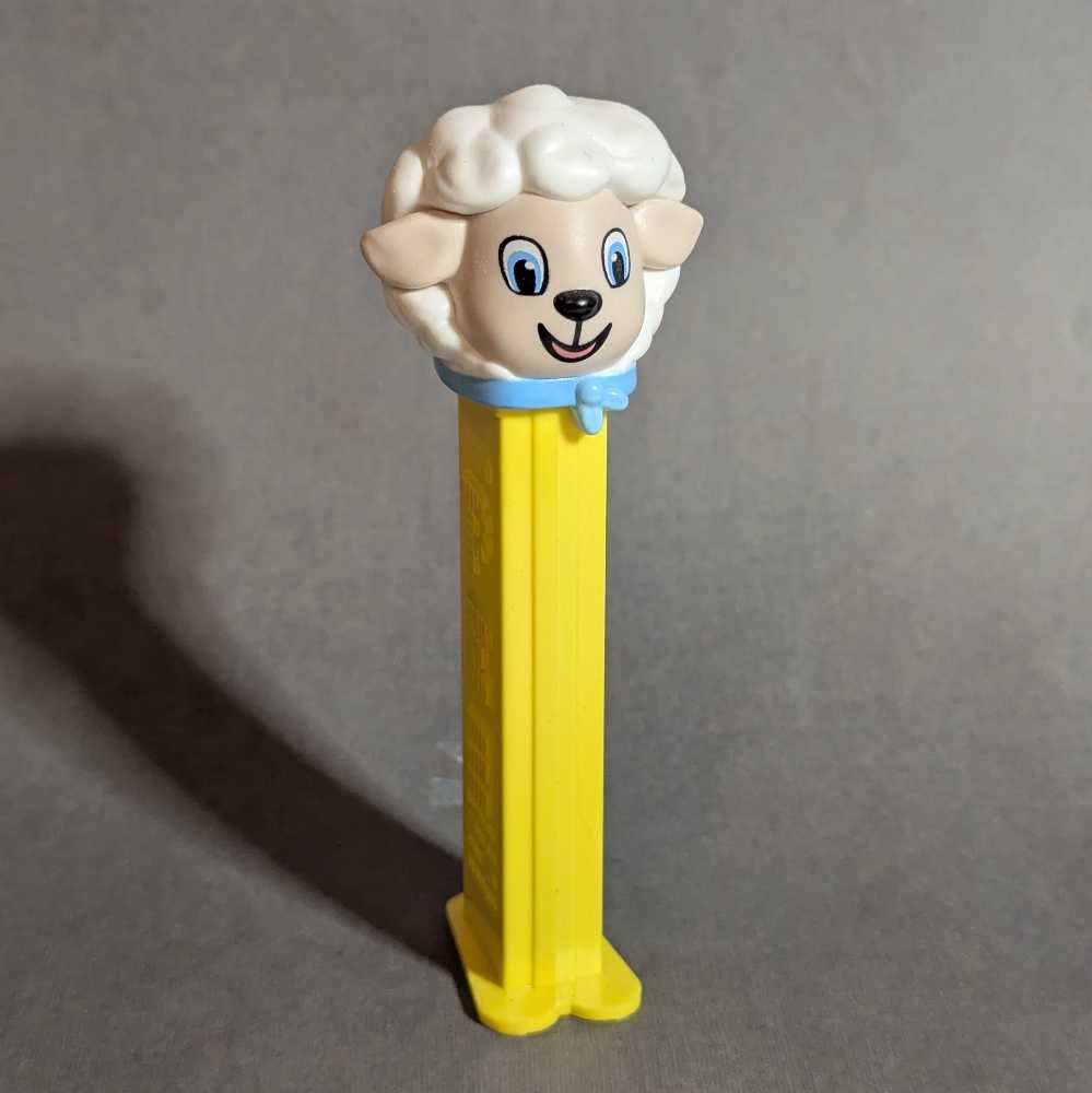 Easter - Lamb D - Holiday pez collectible - Main Image 2