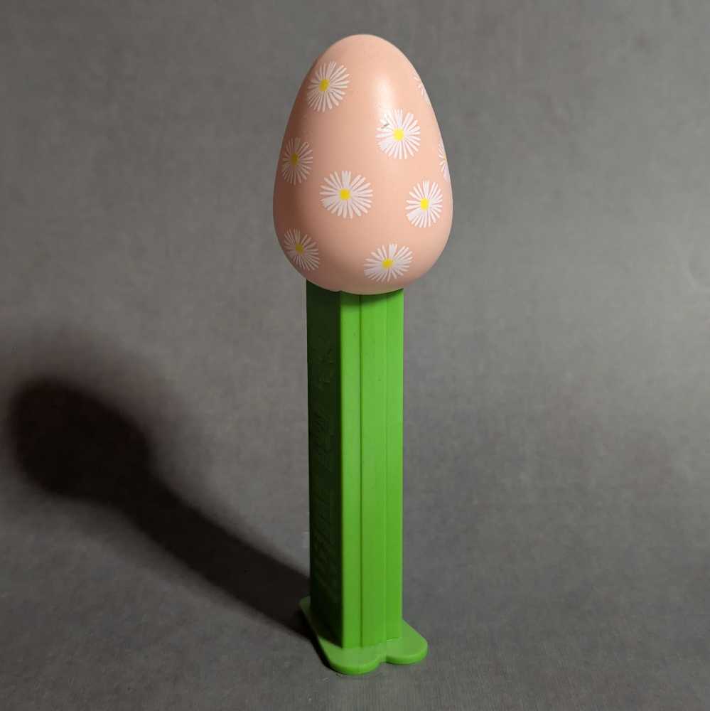 Easter - Egg Pink - Holiday pez collectible - Main Image 2