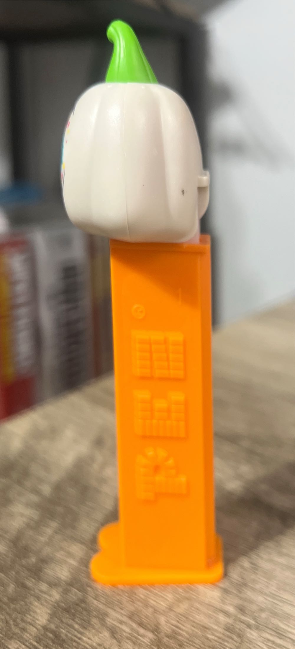 Halloween Skull Pumpkin - Dia De Los Muertos pez collectible - Main Image 4