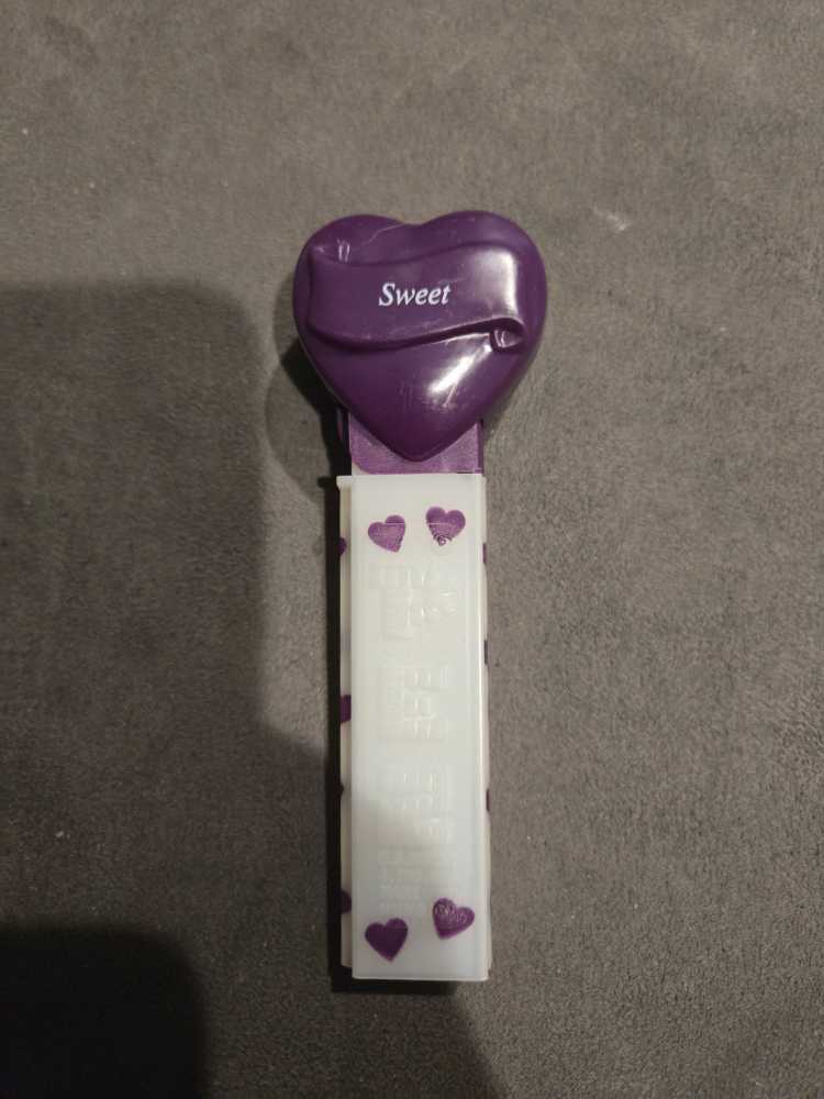 Kooky Zoo- Raven, Short Beak