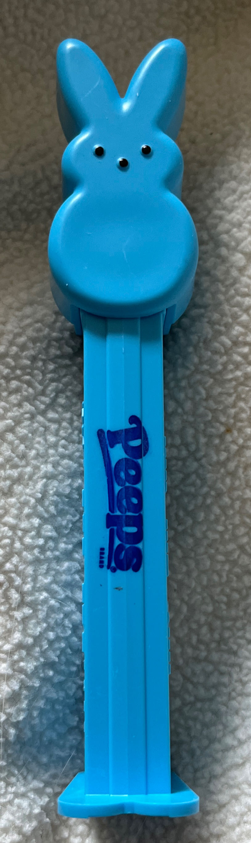 Mater Tow Truck with Headphones/Racing Flags