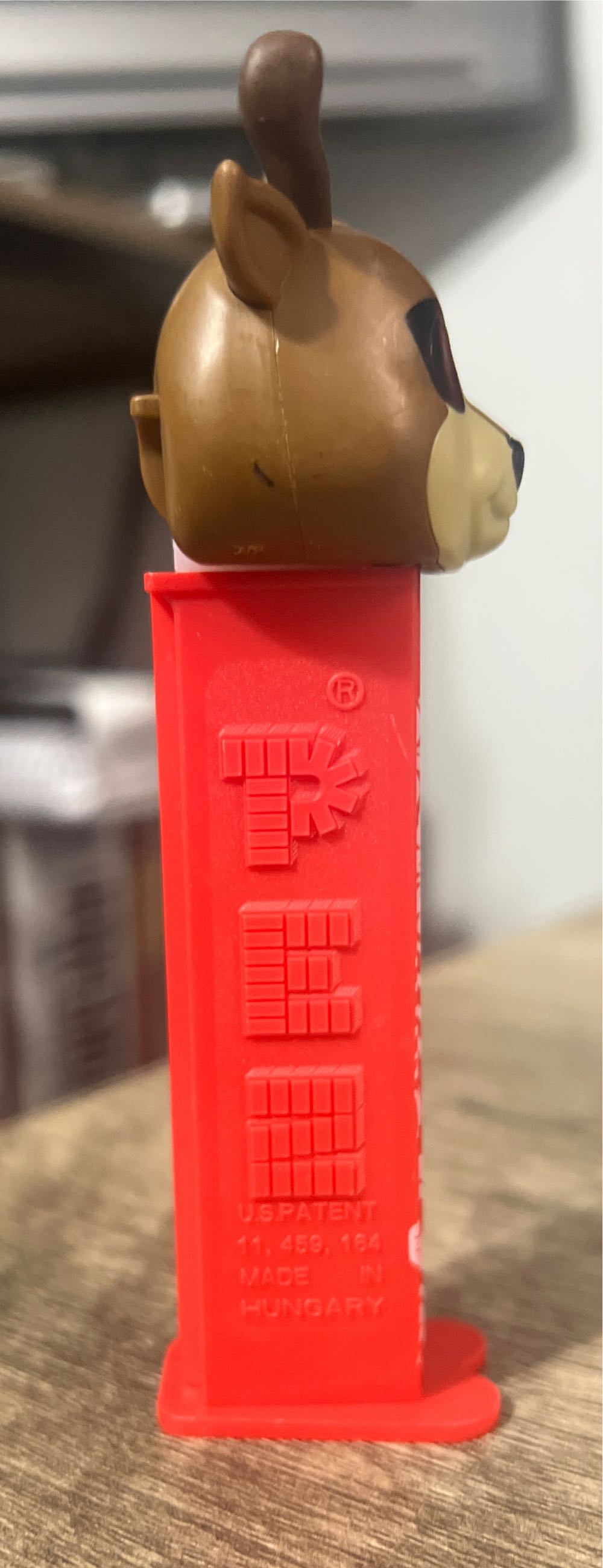 Reindeer D (Summer Reindeer) - Christmas pez collectible - Main Image 2