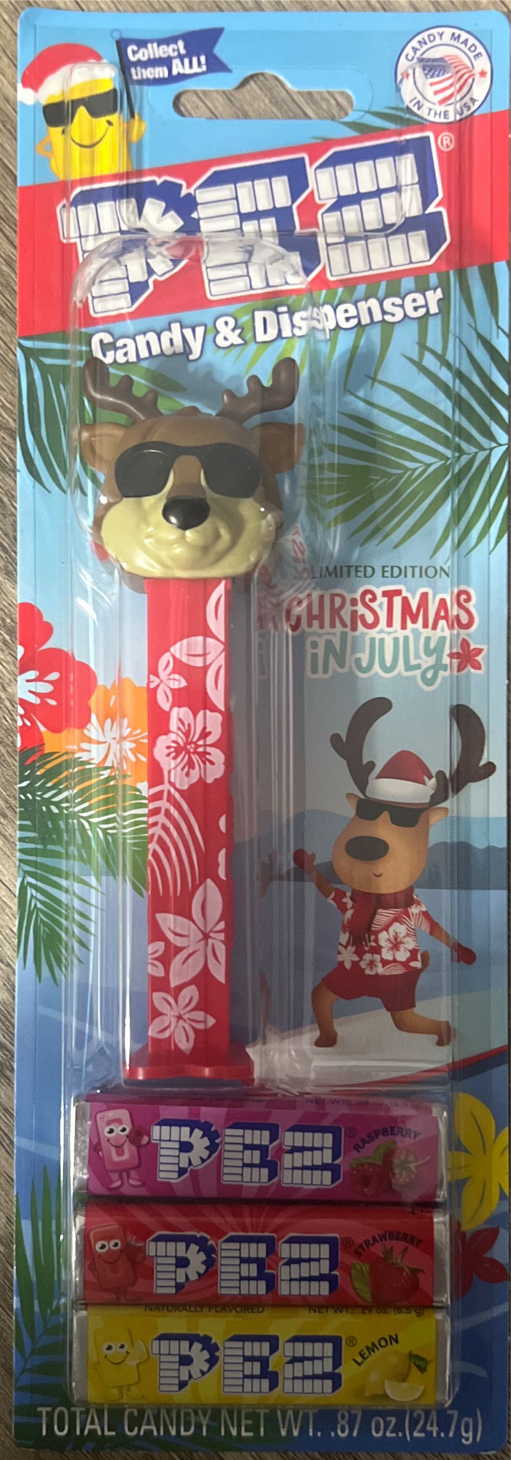 Reindeer D (Summer Reindeer) - Christmas pez collectible - Main Image 4