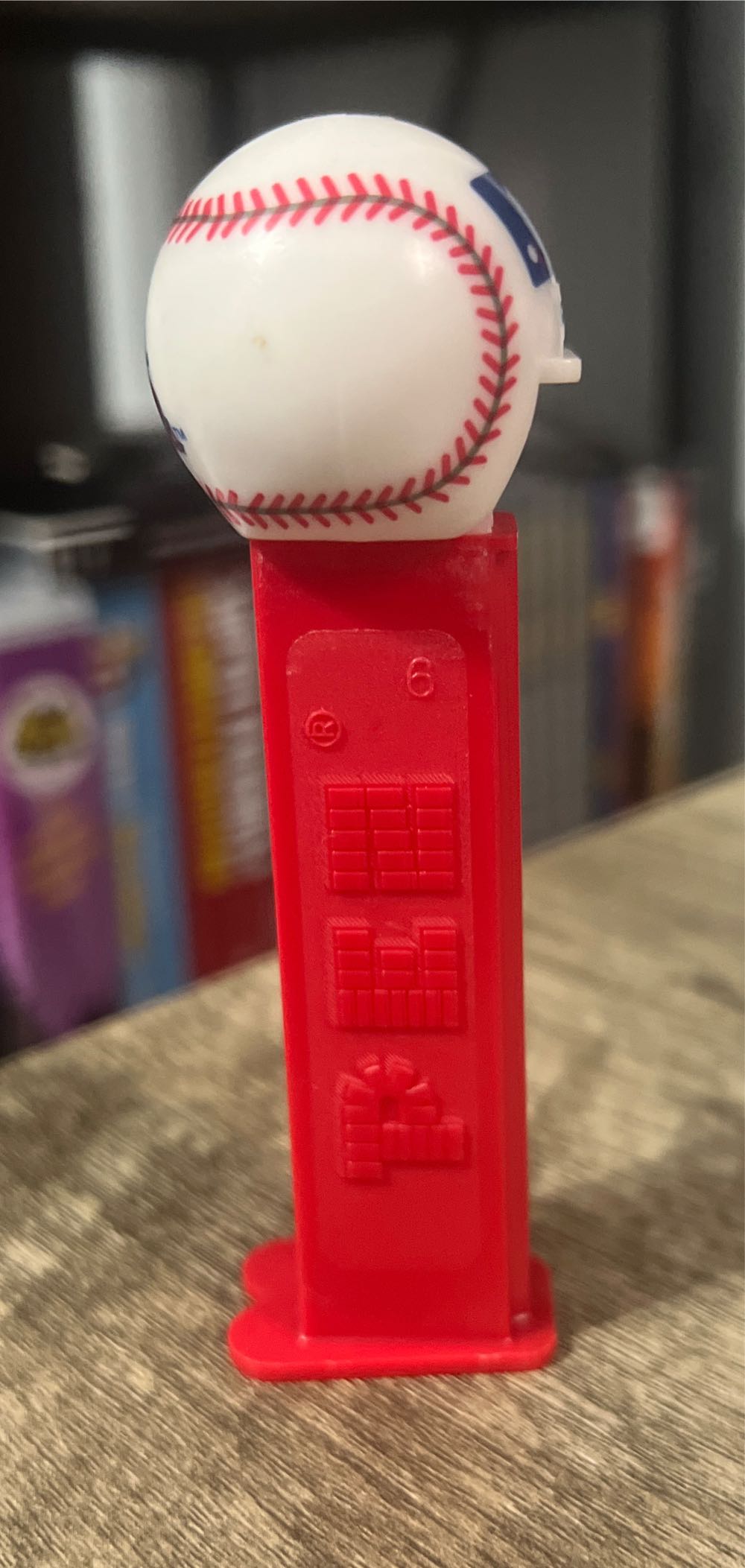 Houston Astros - MLB Baseball pez collectible - Main Image 4