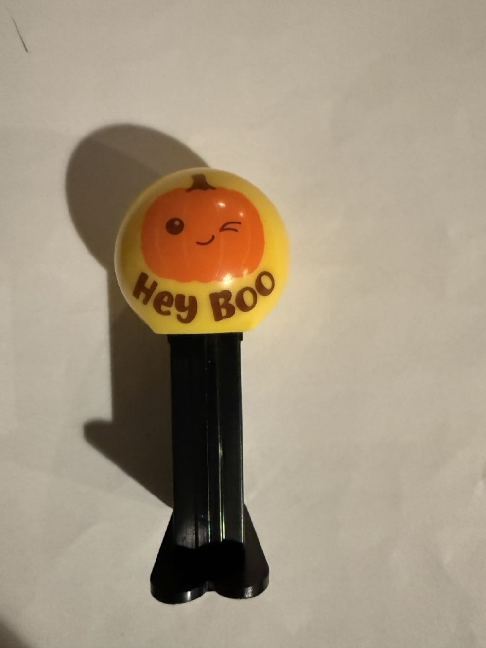 Halloween Mini - Pumpkin ‘Hey Boo’ - Halloween pez collectible - Main Image 3