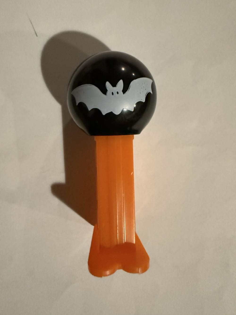 Halloween Mini - Bat - Halloween pez collectible - Main Image 3