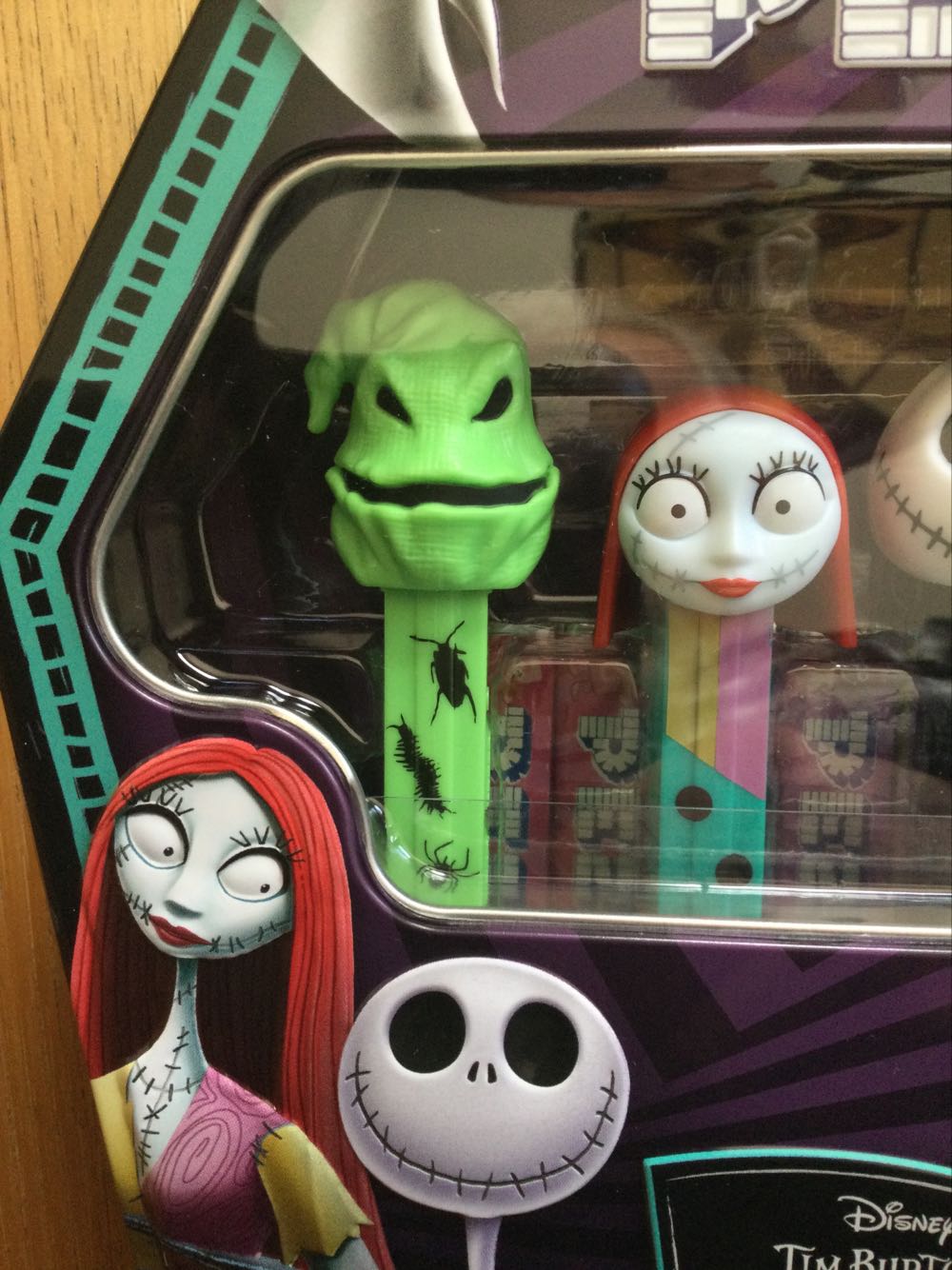 Nightmare Before Christmas - Gift Set Tin Box - Disney - The Nightmare Before Christmas pez collectible [Barcode 073621016255] - Main Image 3