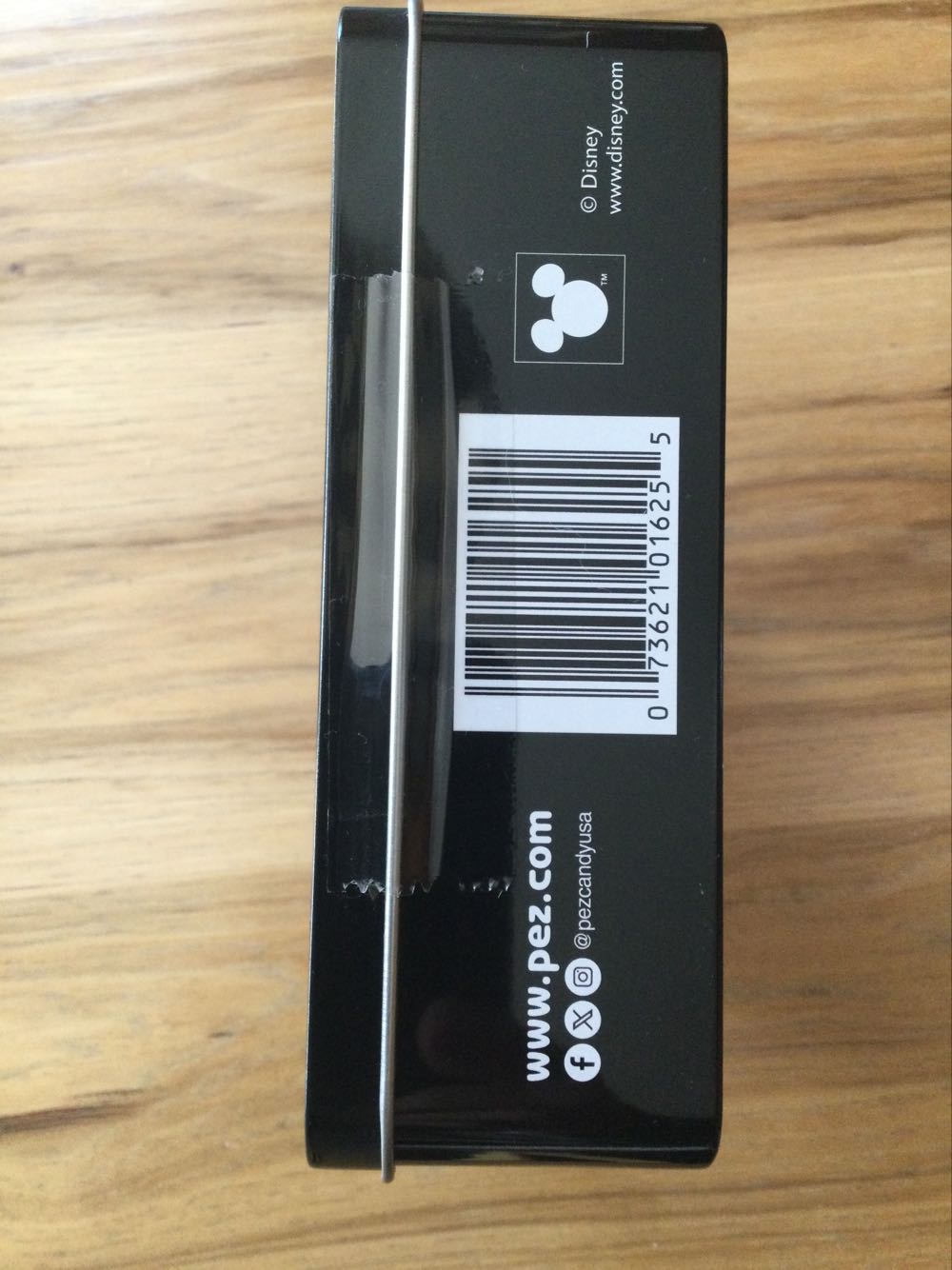 Nightmare Before Christmas - Gift Set Tin Box - Disney - The Nightmare Before Christmas pez collectible [Barcode 073621016255] - Main Image 4