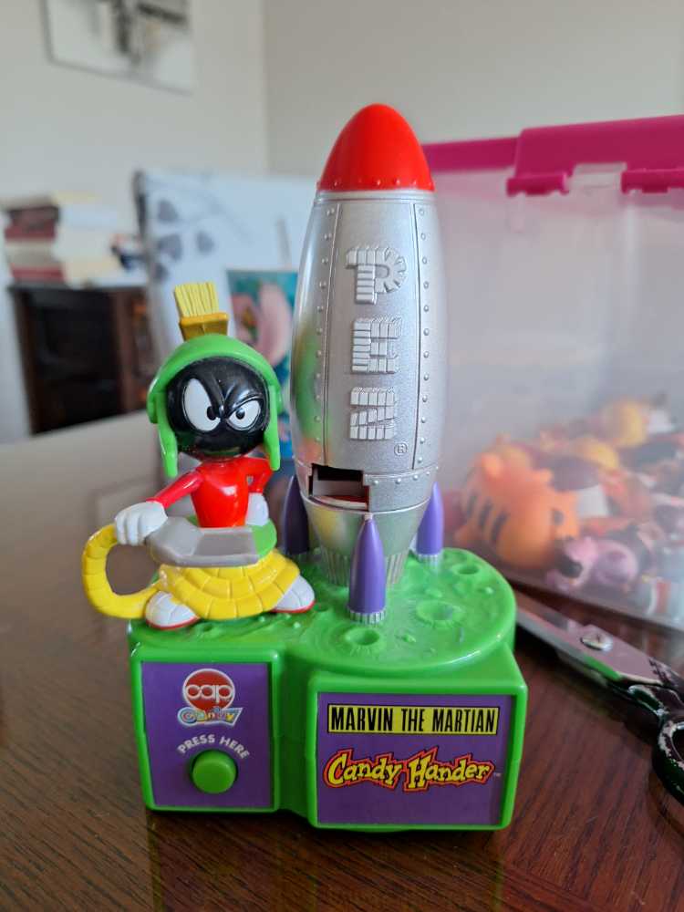 MLB - Chicago Cubs Ball A