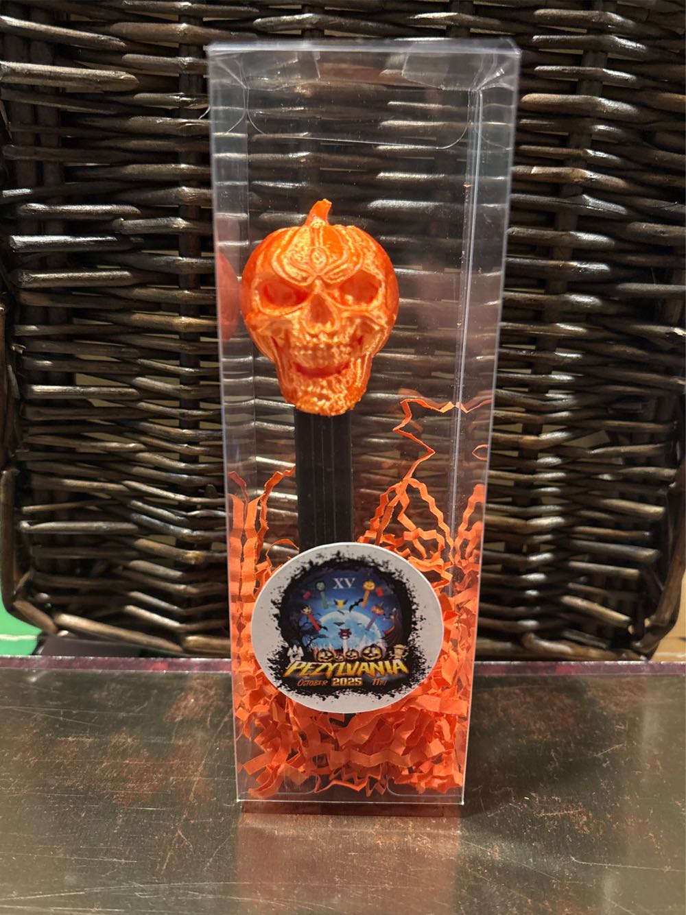 Pezylvania XV - Pumpkin Skull  - Convention pez collectible - Main Image 2