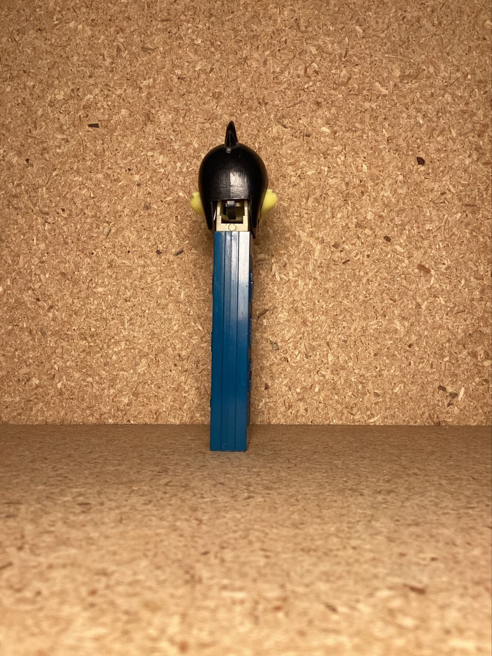 Looney Tunes-Daffy Duck A Separate Beak - Looney Toons pez collectible - Main Image 3