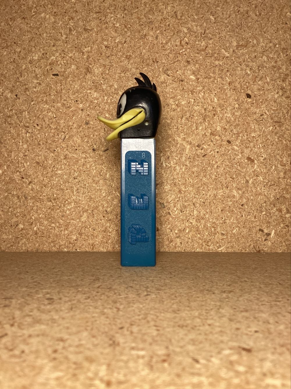 Looney Tunes-Daffy Duck A Separate Beak - Looney Toons pez collectible - Main Image 4