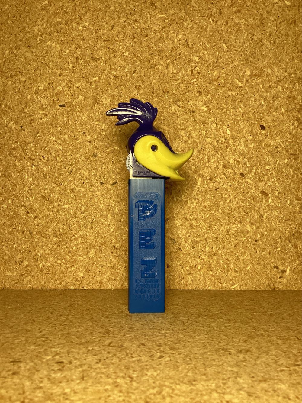 Looney Tunes-Road Runner  A - Looney Toons pez collectible - Main Image 2