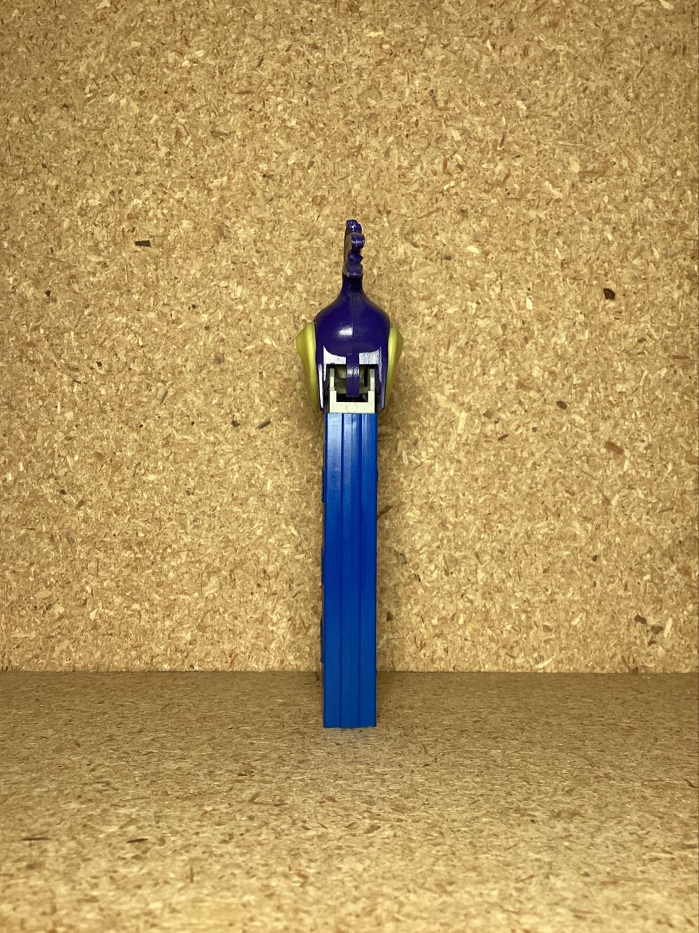 Looney Tunes-Road Runner  A - Looney Toons pez collectible - Main Image 3