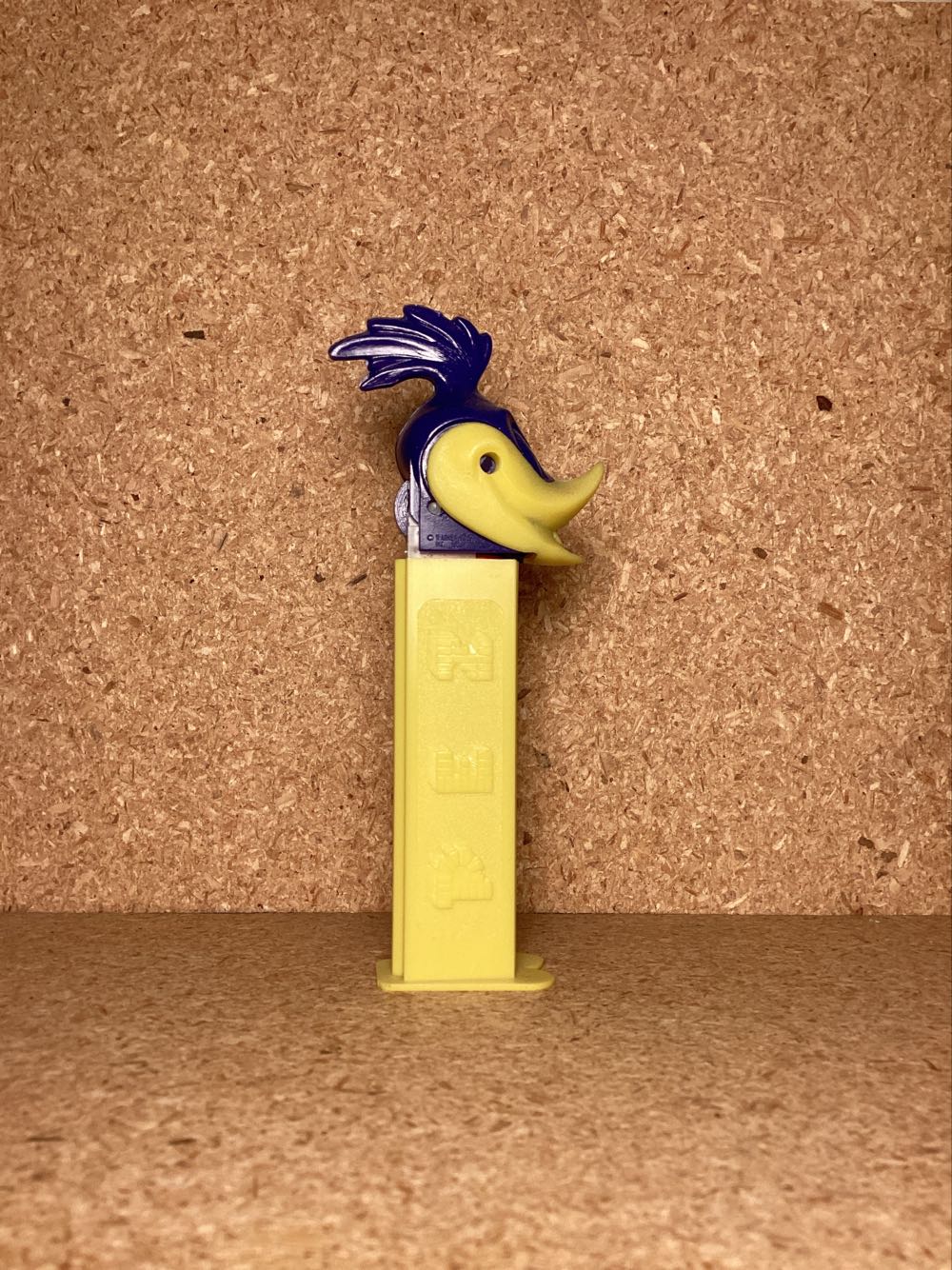 Looney Tunes-Road Runner  A - Looney Toons pez collectible - Main Image 2