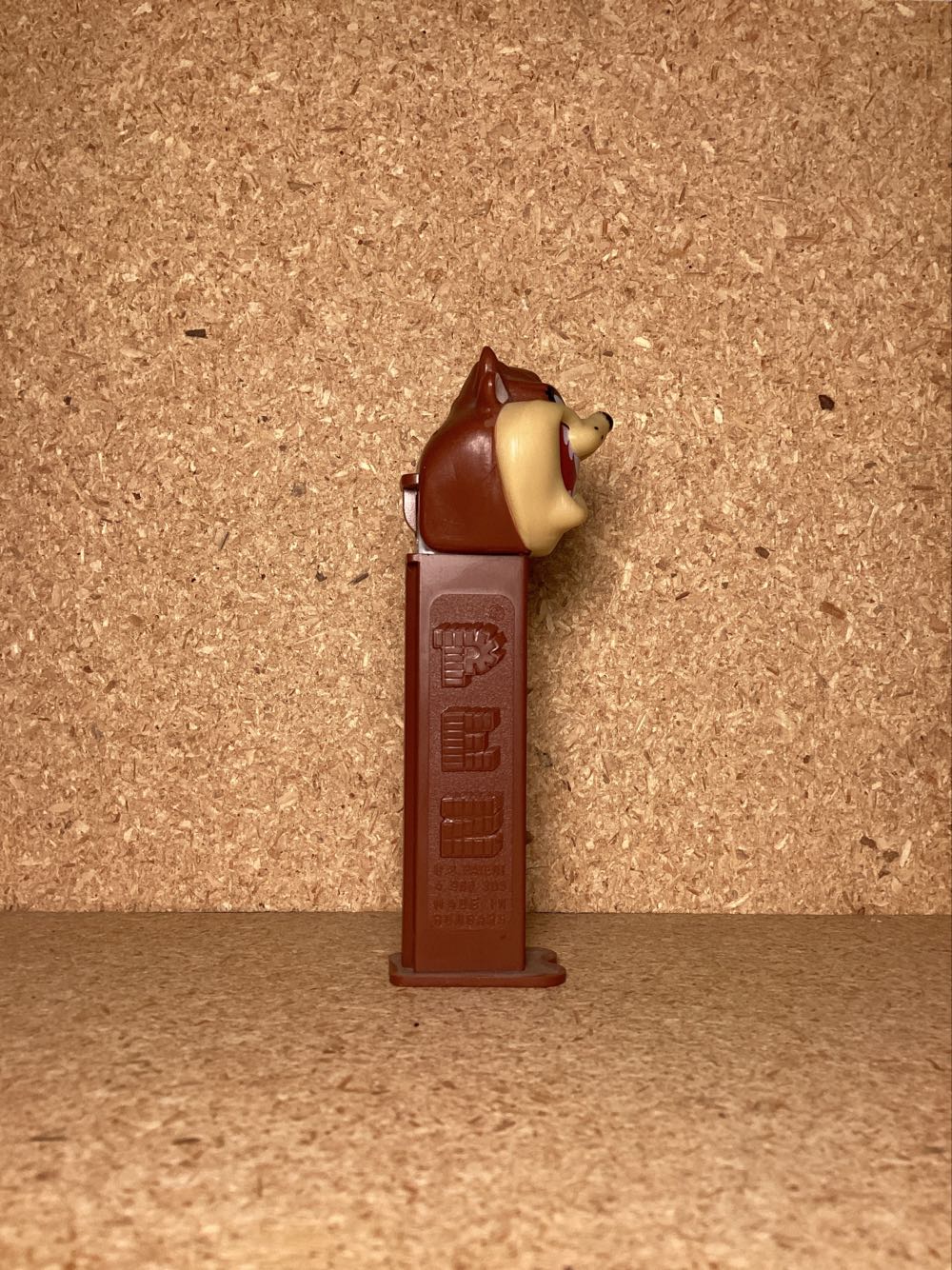 Looney Tunes-Taz Devil  A - Looney Toons pez collectible - Main Image 2