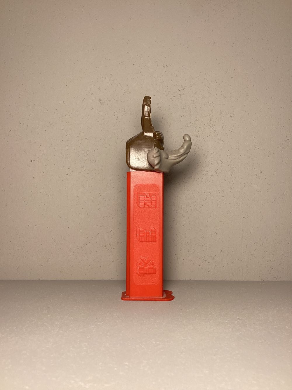 Looney Tunes-Wile E. Coyote - Looney Toons pez collectible - Main Image 2