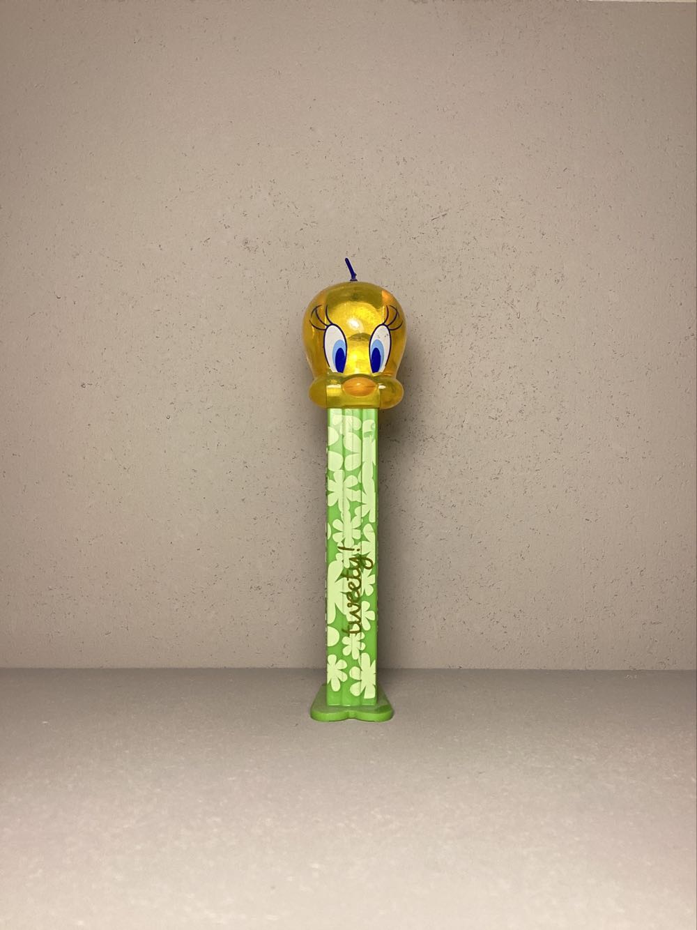 FX, Hand Holding Earth (2005)