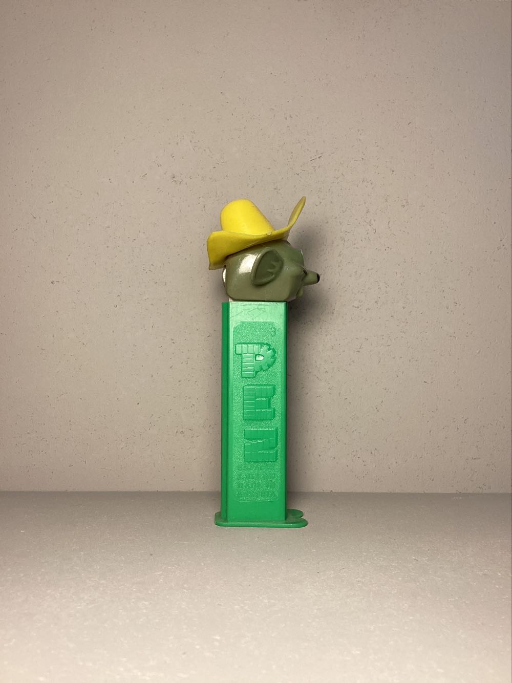 Looney Tunes-Speedy Gonzales A - Looney Toons pez collectible - Main Image 2