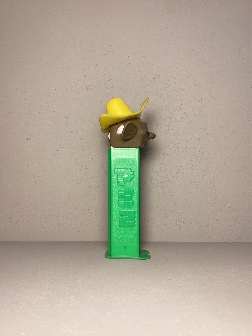 Looney Tunes-Speedy Gonzales A - Looney Toons pez collectible - Main Image 2