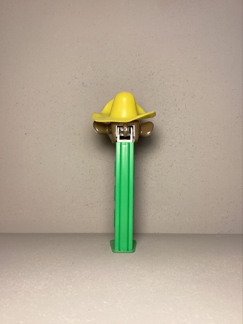 Looney Tunes-Speedy Gonzales A - Looney Toons pez collectible - Main Image 3