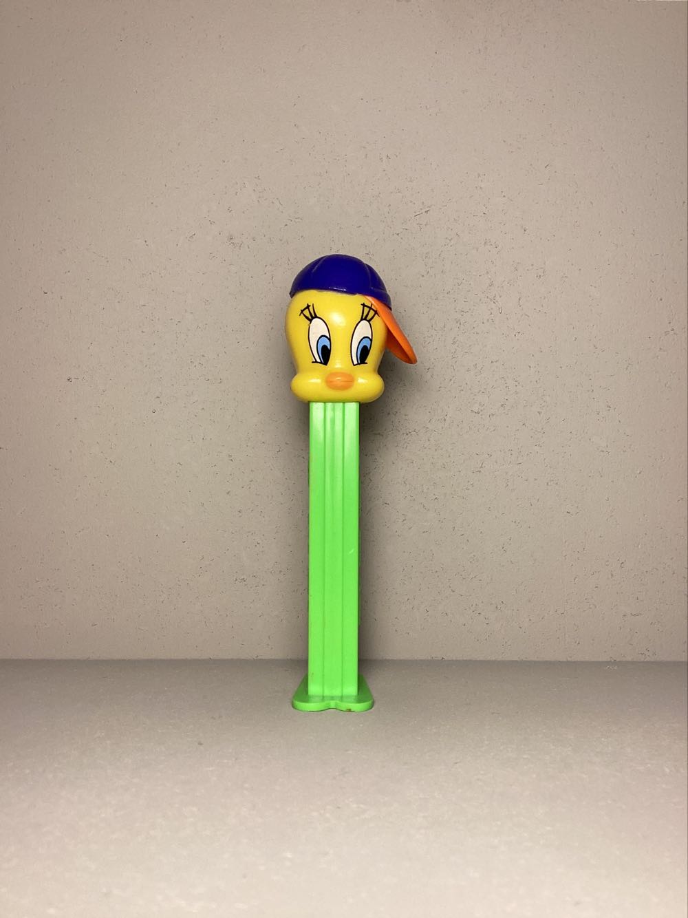 Pokemon - Pikachu Happy