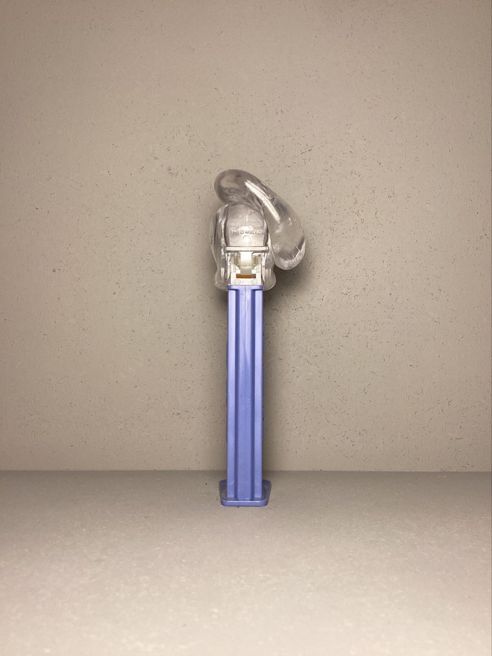 Looney Tunes-Tweety (2004) - Looney Tunes - Back In Action pez collectible - Main Image 3