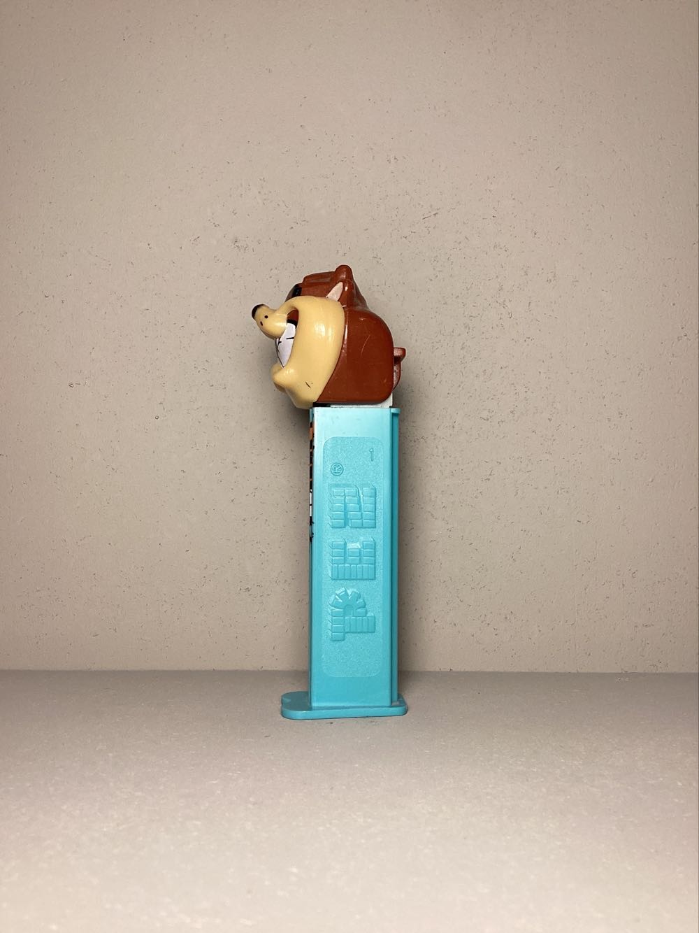 Looney Tunes-Taz Devil (2006) - Looney Tunes European Football pez collectible - Main Image 4