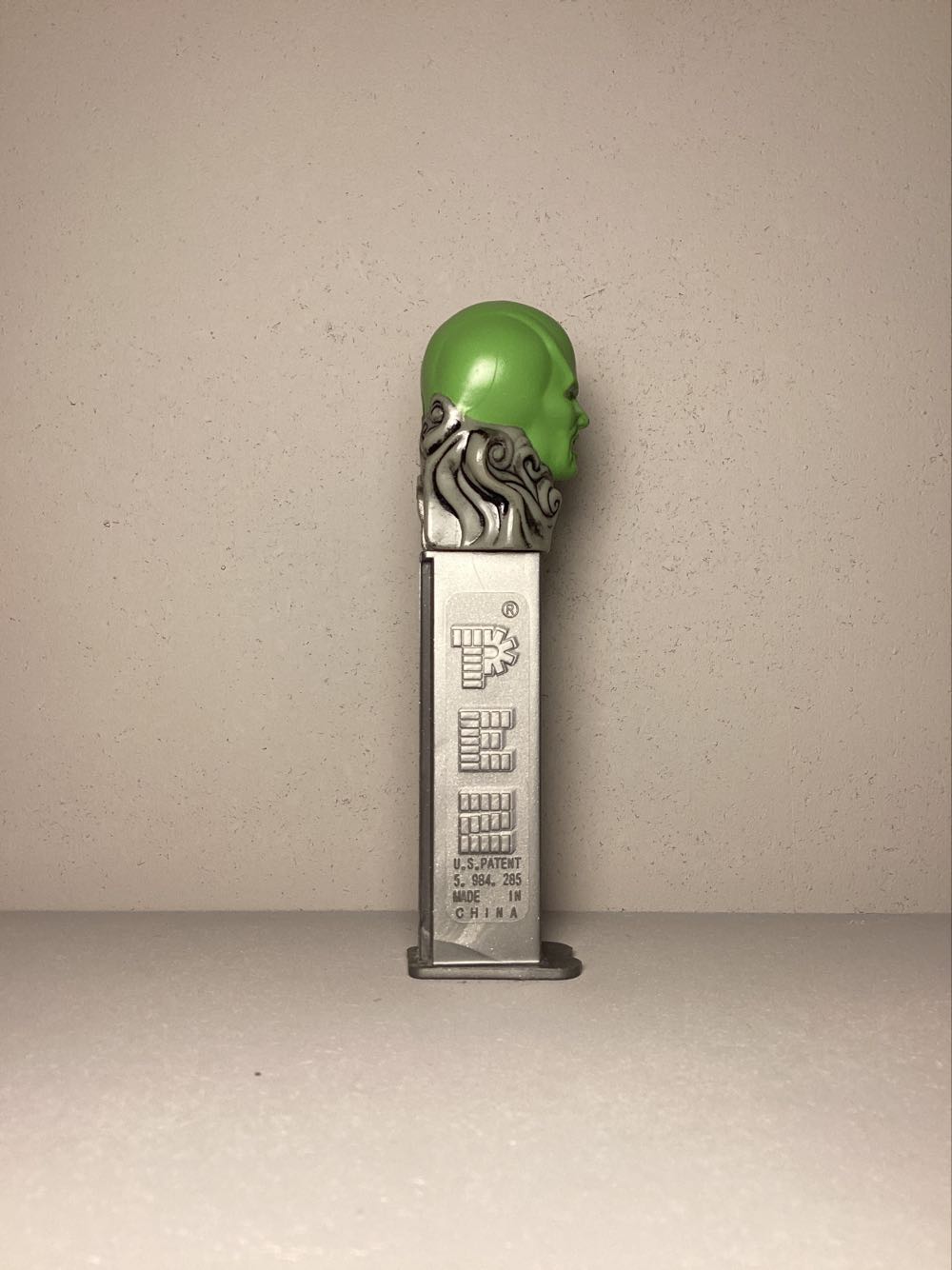 Wizard Of Oz - Wizard - WIZARD OF OZ pez collectible - Main Image 2
