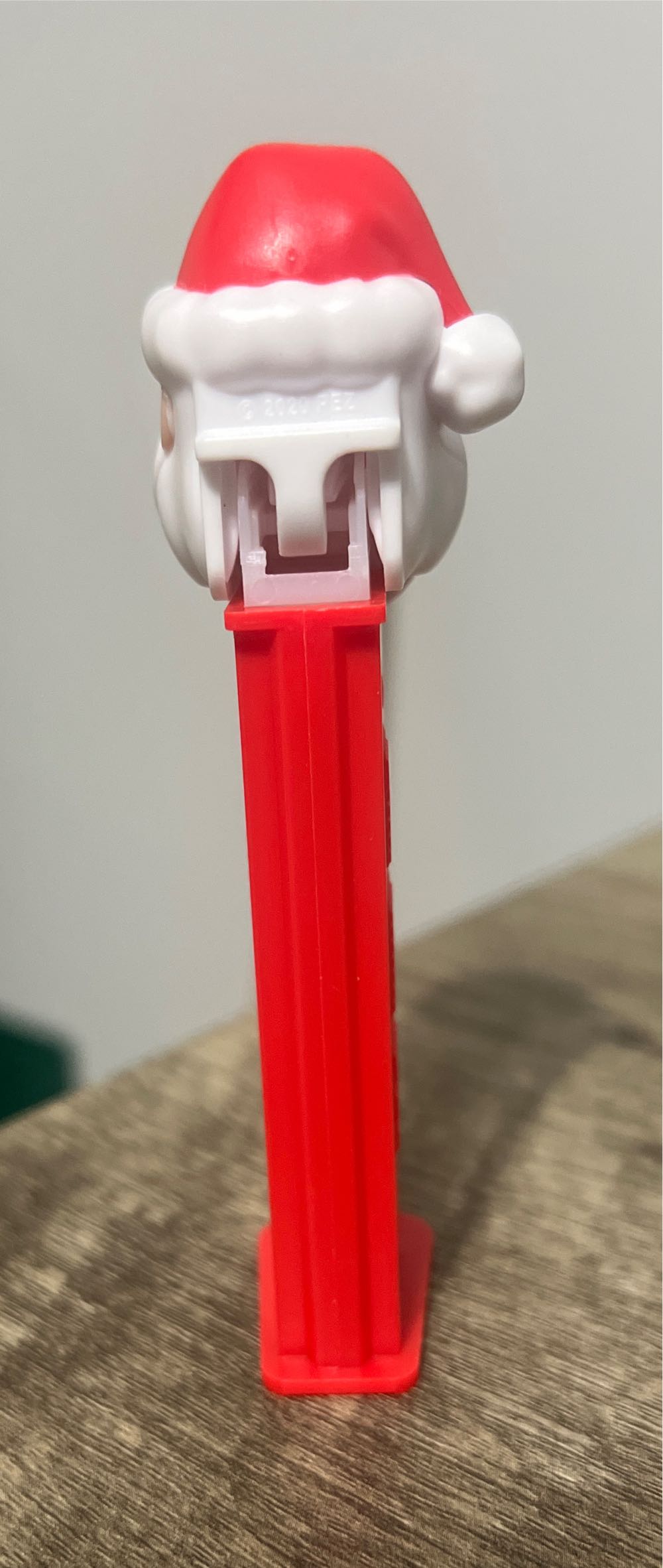 Santa Claus G - Christmas pez collectible - Main Image 3