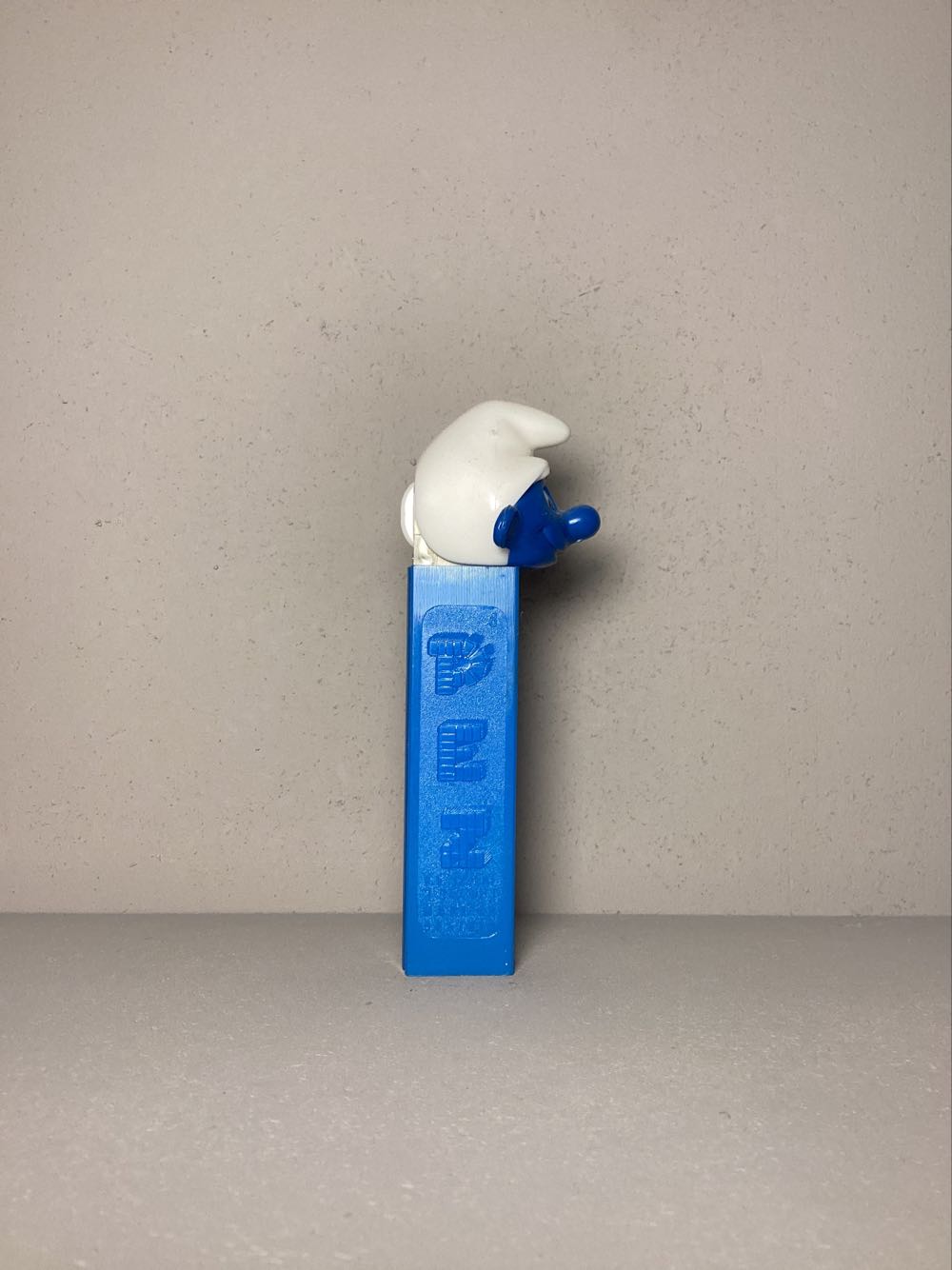 Smurf A - Smurfs pez collectible - Main Image 2
