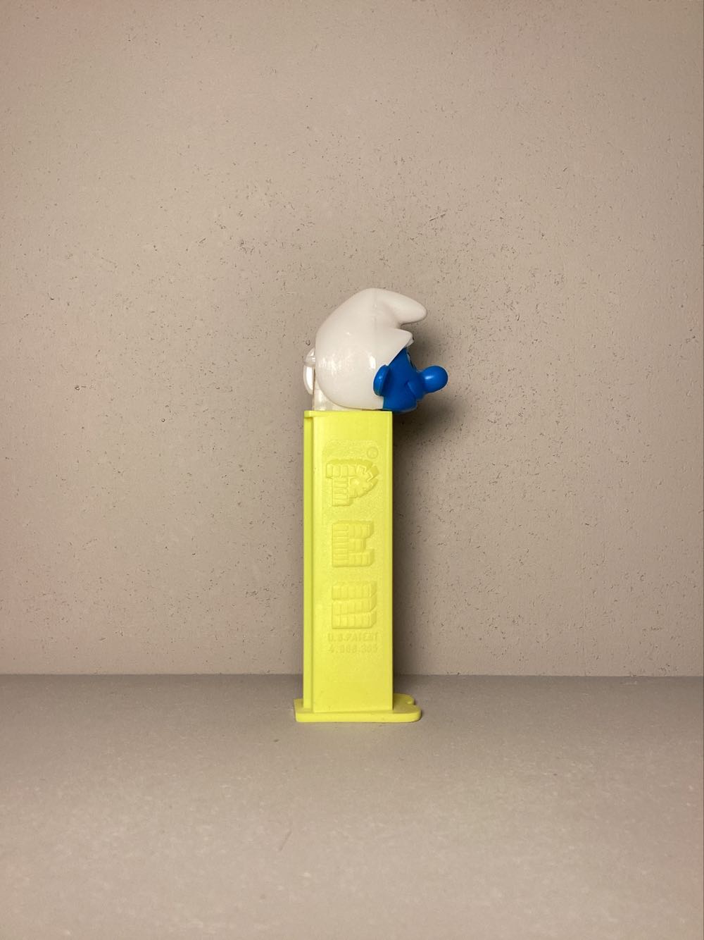 Smurf A - Smurfs pez collectible - Main Image 2