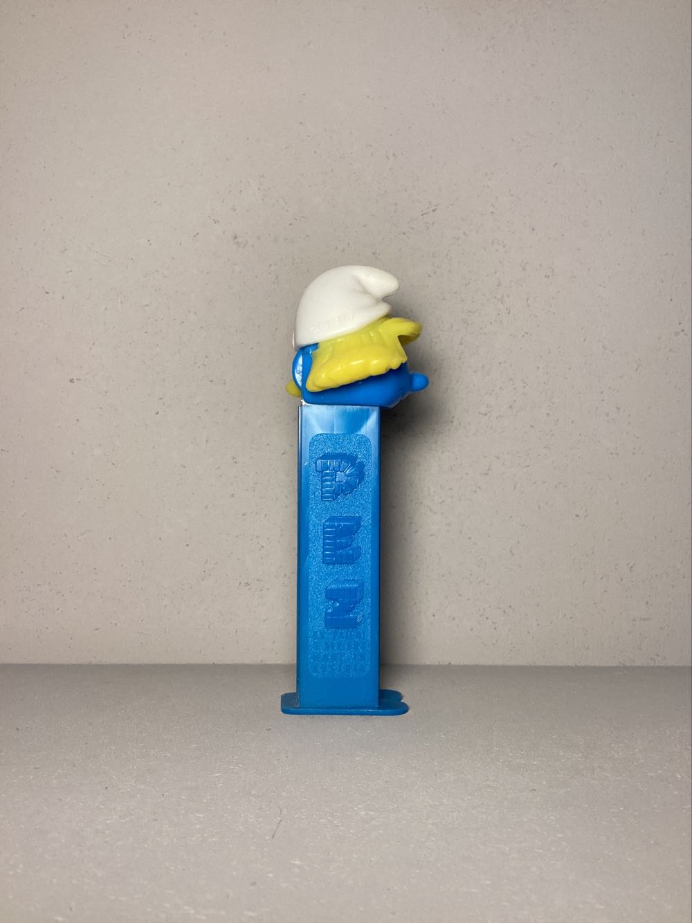 Smurfs-Smurfette A - Smurfs pez collectible - Main Image 2