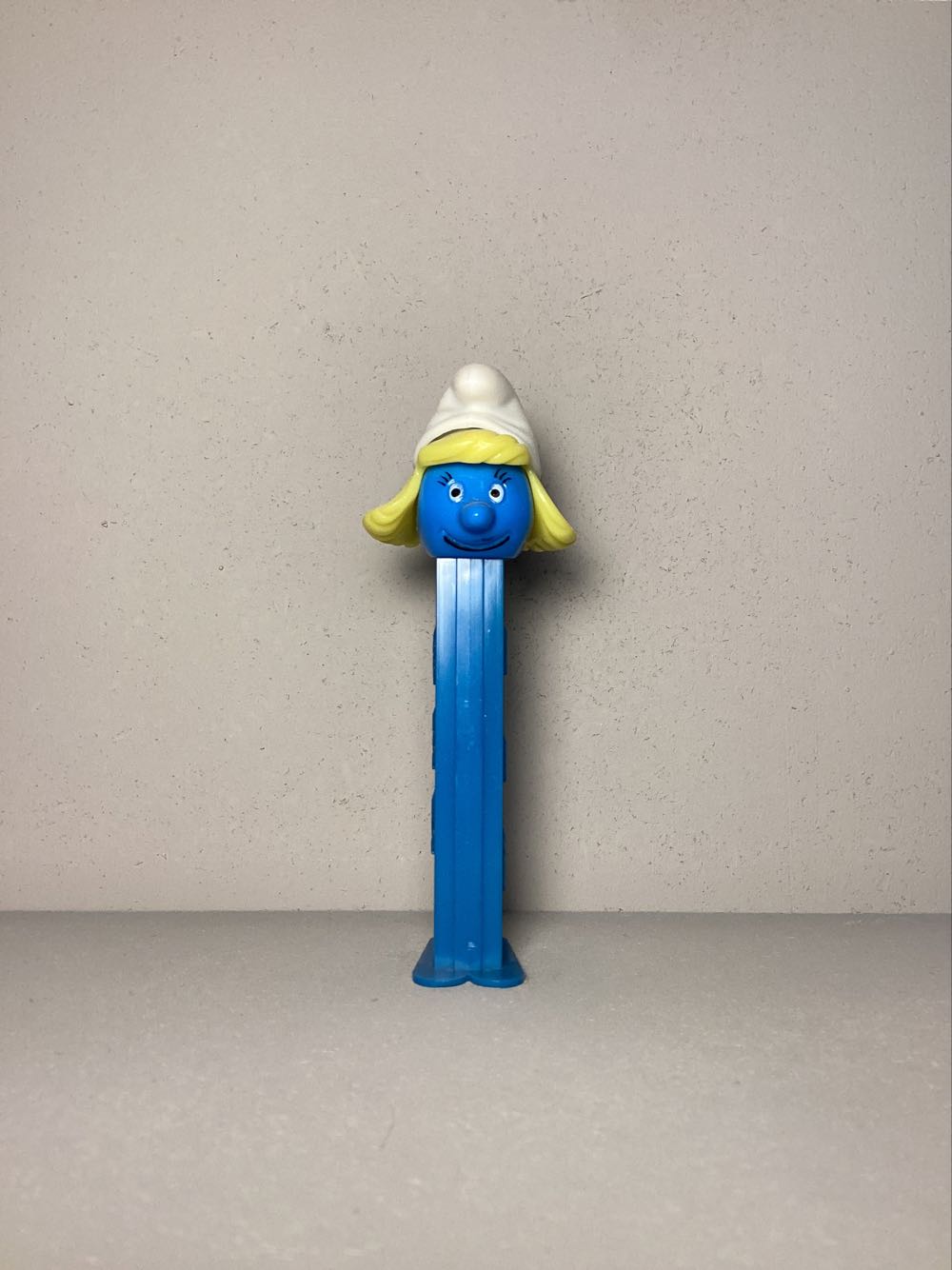 Mini Mini Emoji Heart Eyes