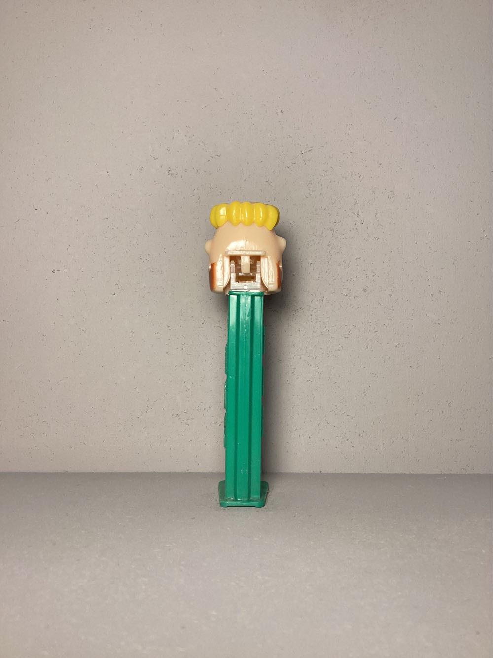 Flintstones-Barney - Flintstones pez collectible - Main Image 3